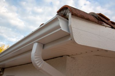 Seamless Gutter System Close-Up